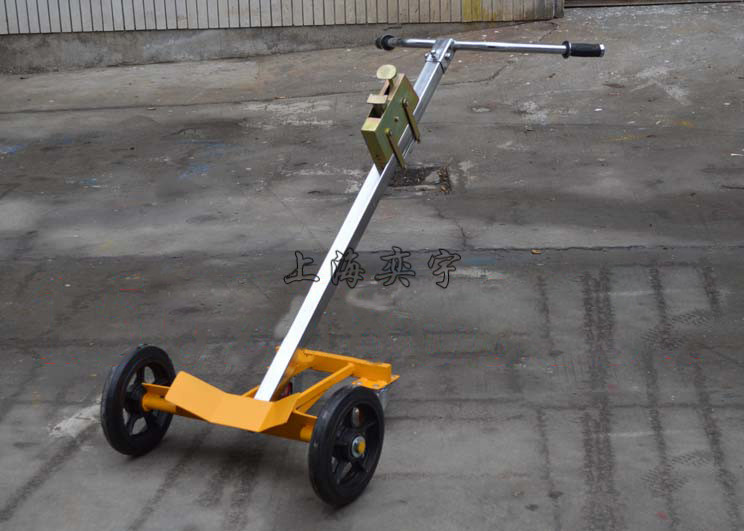 DE450B咬嘴油桶搬運車