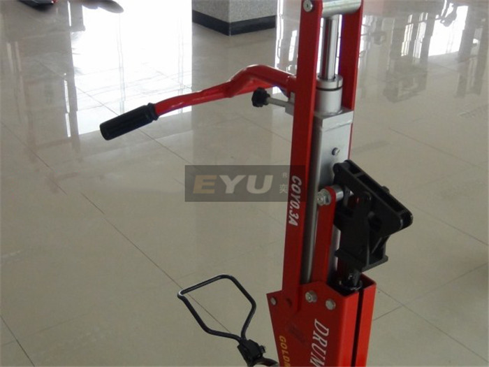 COY0.3A油桶搬運(yùn)車