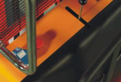 SPN半電動堆高車