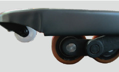 小型電瓶叉車(chē)滾子