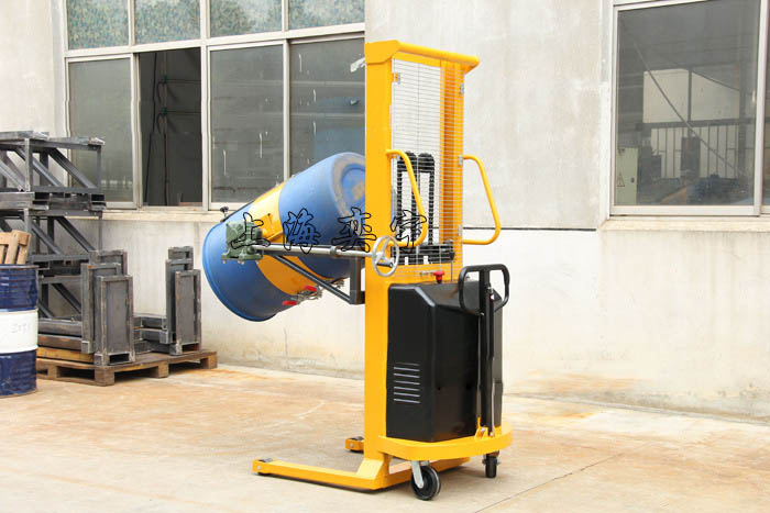 電動(dòng)油桶倒料車