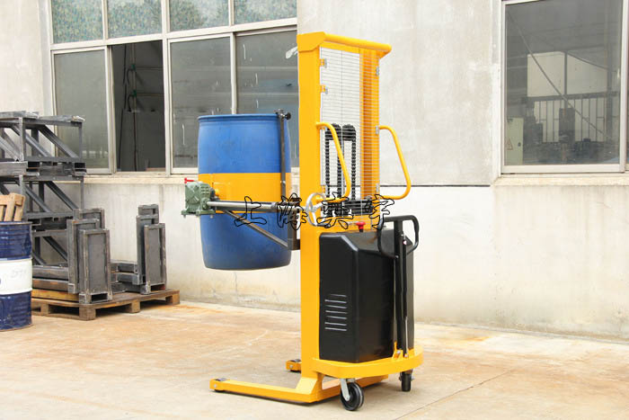 電動(dòng)油桶倒桶車