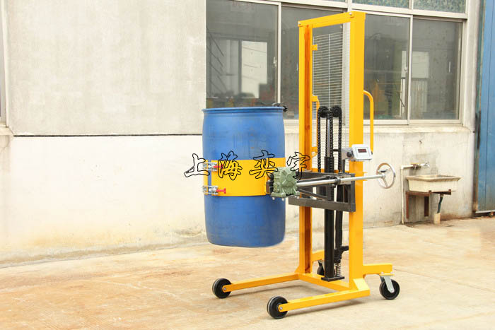 帶電子秤油桶升高倒料車(chē)